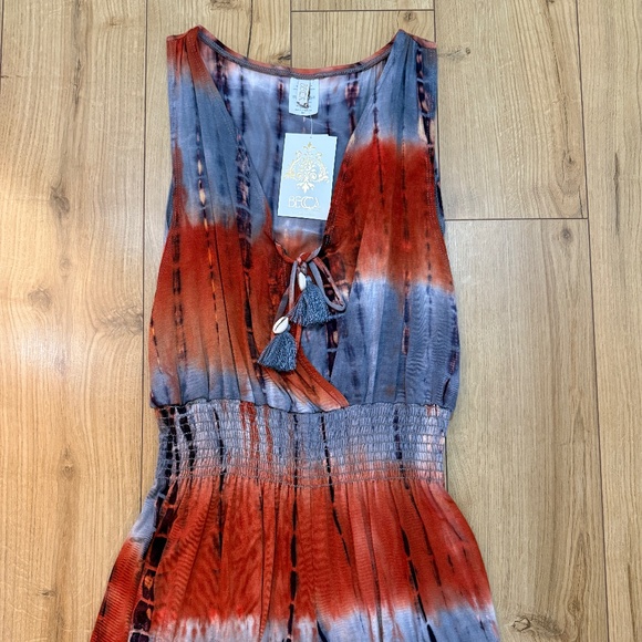 BECCA Romper - Picture 2 of 8